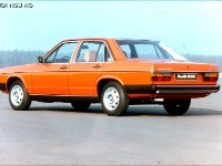 78-12 Audi-100 03