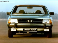78-12 Audi-100 24