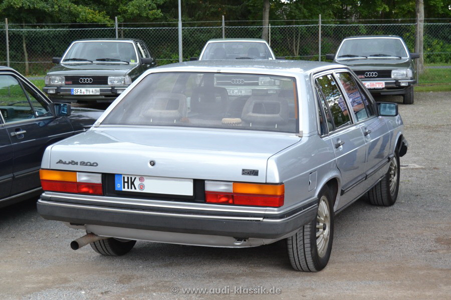 Audi200T-MichaelS-02